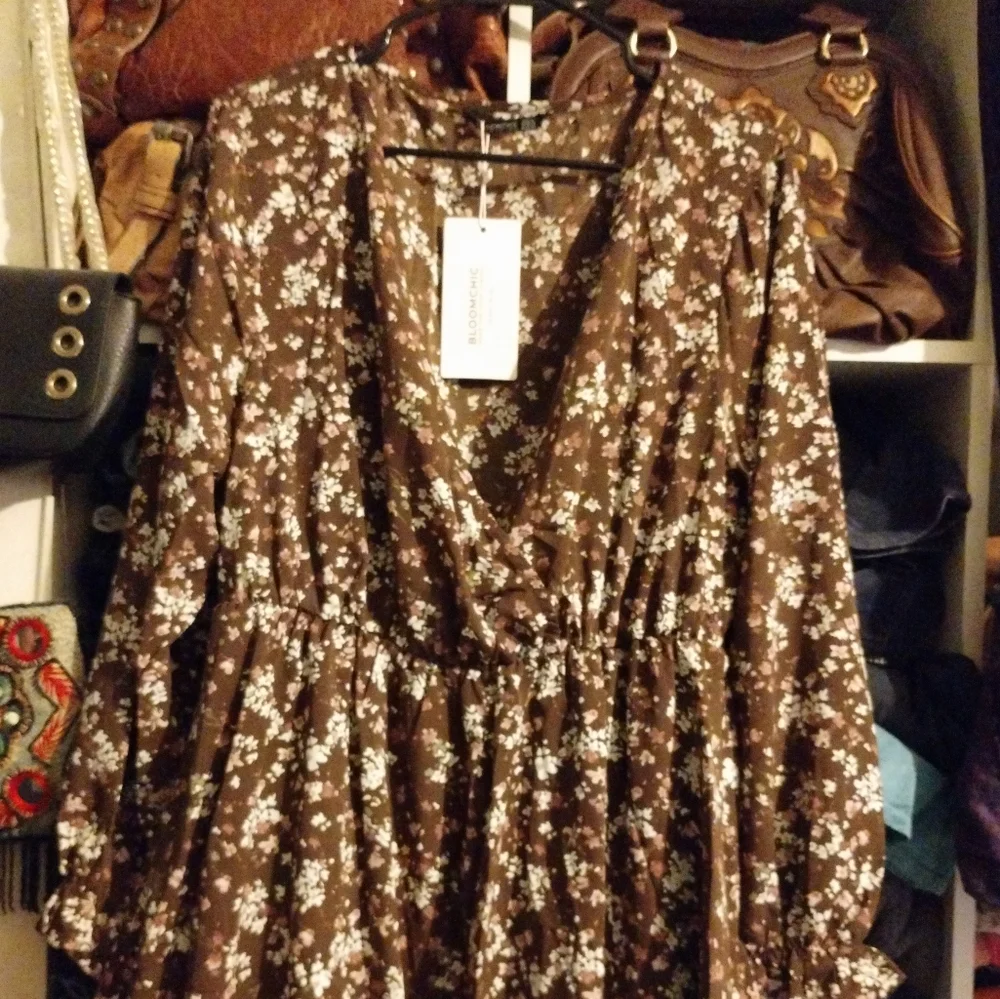 Bloomchic 14-16 NWT Dress long sleeves - Picture 3 of 6